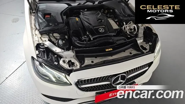 MERCEDES BENZ E-Classe W213 E300 Avantgarde 2019 — photo 6 sur 20