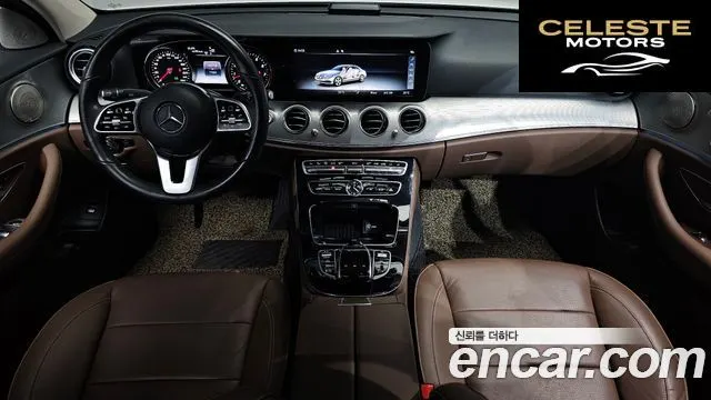 MERCEDES BENZ E-Classe W213 E300 Avantgarde 2019 — photo 7 sur 20