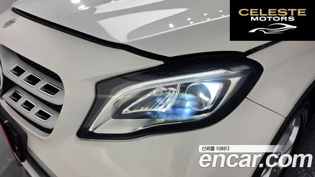 MERCEDES BENZ GLA-Classe X156 GLA220 2019 — photo 8 sur 31