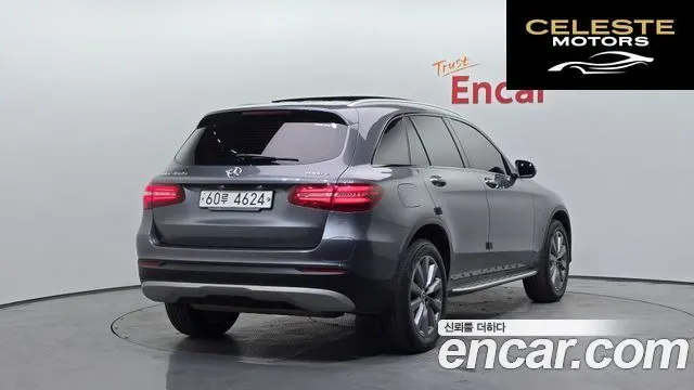 MERCEDES BENZ GLC-Classe X253 GLC350e 4MATIC Premium 2019 — photo 2 sur 20
