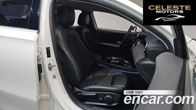 MERCEDES BENZ A-Classe W177 A220 Berline 2020 — photo 17 sur 30