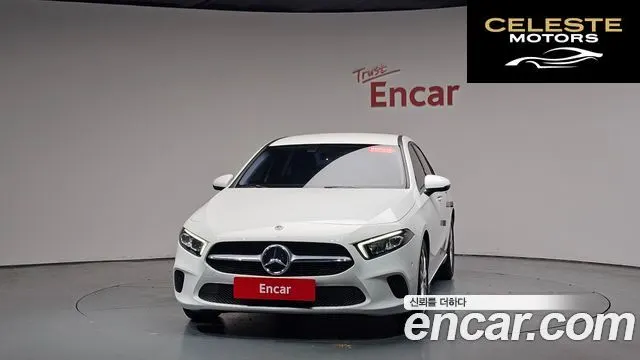 MERCEDES BENZ A-Classe W177 A220 Berline 2020 — photo 2 sur 30