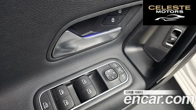MERCEDES BENZ A-Classe W177 A220 Berline 2020 — photo 22 sur 30