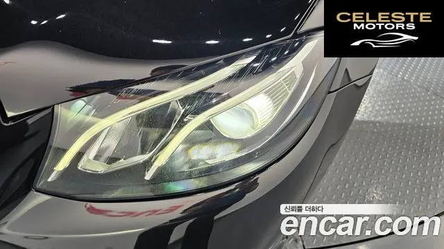 MERCEDES BENZ E-Classe W213 E300 Avantgarde 2019 — photo 7 sur 35