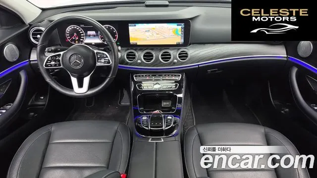 MERCEDES BENZ E-Classe W213 E300 4MATIC Avantgarde 2019 — photo 10 sur 33