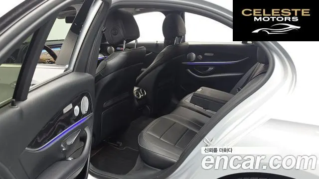 MERCEDES BENZ E-Classe W213 E300 4MATIC Avantgarde 2019 — photo 18 sur 33