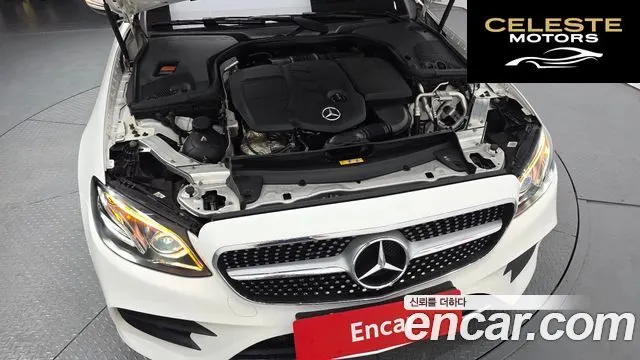 MERCEDES BENZ E-Classe W213 E220d Coupé 2019 — photo 6 sur 30