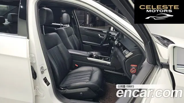 MERCEDES BENZ E-Classe W212 E250 4MATIC Avantgarde 2015 — photo 12 sur 20