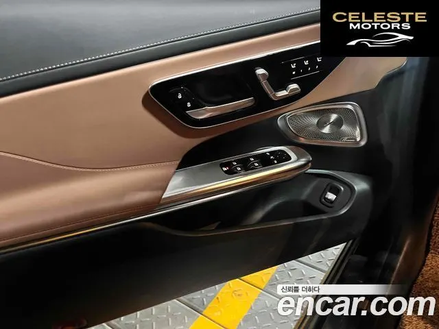 MERCEDES BENZ CLE-Classe C236 CLE450 4MATIC Cabriolet 2024 — photo 4 sur 17