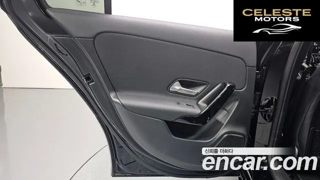 MERCEDES BENZ A-Classe W177 A220 Berline 2020 — photo 15 sur 31