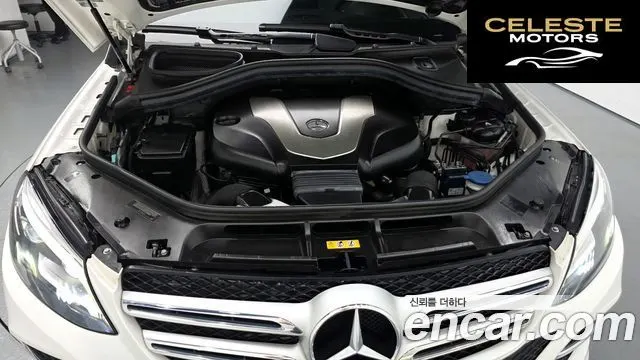 MERCEDES BENZ GLE-Classe W166 GLE350 d 4MATIC 2018 — photo 6 sur 34