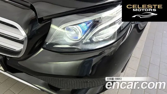 MERCEDES BENZ E-Classe W213 E300 4MATIC Avantgarde 2019 — photo 8 sur 30