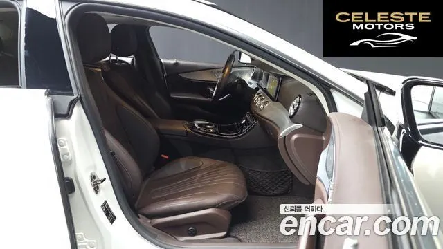 MERCEDES BENZ CLS-Classe C257 CLS400d 4MATIC 2019 — photo 17 sur 33