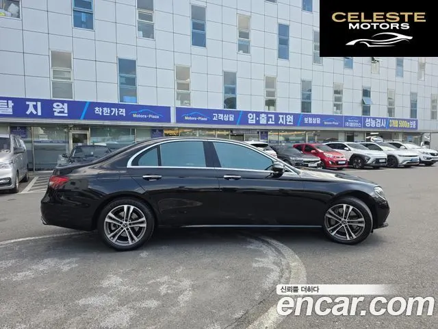 MERCEDES BENZ E-Classe W213 E350 4MATIC Avantgarde 2021 — photo 4 sur 25