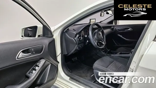 MERCEDES BENZ A-Classe W176 A200 CDI 2014 — photo 10 sur 20