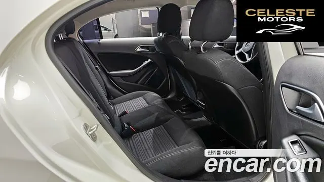 MERCEDES BENZ A-Classe W176 A200 CDI 2014 — photo 11 sur 20