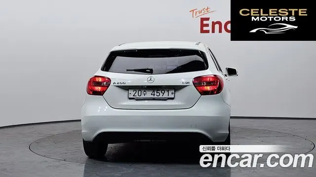 MERCEDES BENZ A-Classe W176 A200 CDI 2014 — photo 4 sur 20