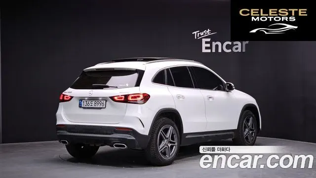 MERCEDES BENZ GLA-Classe H247 GLA250 4MATIC 2020 — photo 2 sur 40