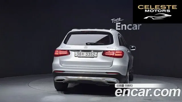 MERCEDES BENZ GLC-Classe X253 GLC220 d 4MATIC 2017 — photo 4 sur 20