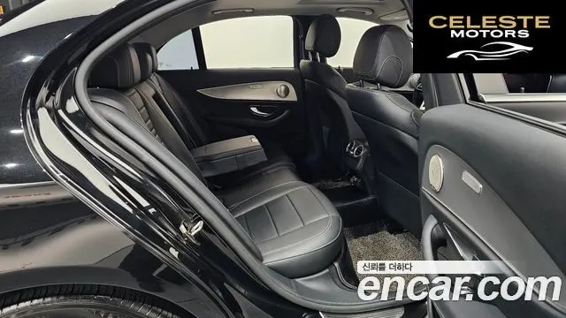 MERCEDES BENZ E-Classe W213 E300 Avantgarde 2019 — photo 16 sur 35
