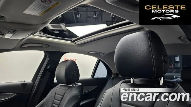 MERCEDES BENZ E-Classe W213 E300 Avantgarde 2019 — photo 21 sur 35