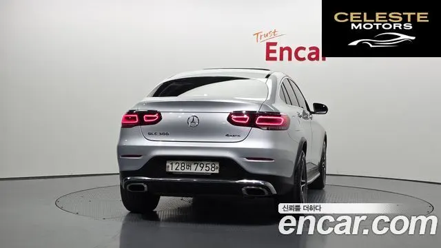 MERCEDES BENZ GLC-Classe X253 GLC300 4MATIC Coupé 2020 — photo 4 sur 32