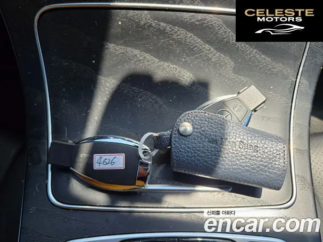 MERCEDES BENZ GLC-Classe X253 GLC300 4MATIC Coupé 2019 — photo 16 sur 25