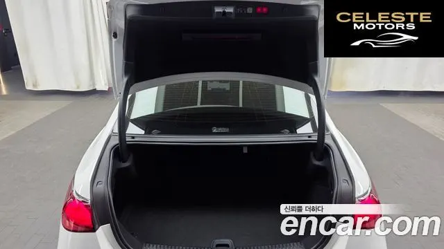 MERCEDES BENZ E-Classe W214 E200 Avantgarde 2024 — photo 26 sur 31