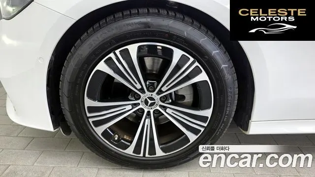 MERCEDES BENZ E-Classe W214 E200 Avantgarde 2024 — photo 5 sur 31
