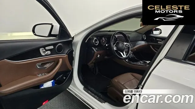 MERCEDES BENZ E-Classe W213 E220d Avantgarde 2019 — photo 10 sur 20
