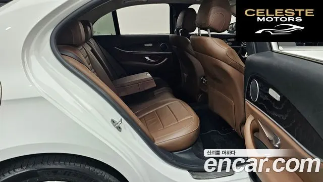 MERCEDES BENZ E-Classe W213 E220d Avantgarde 2019 — photo 11 sur 20