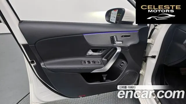 MERCEDES BENZ A-Classe W177 A220 Berline 2020 — photo 14 sur 36