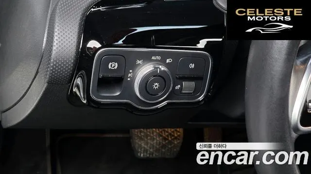 MERCEDES BENZ A-Classe W177 A220 Berline 2020 — photo 19 sur 36