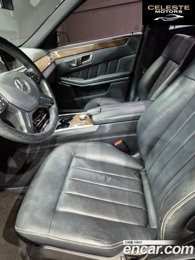 MERCEDES BENZ E-Classe W212 E300 2014 — photo 8 sur 14