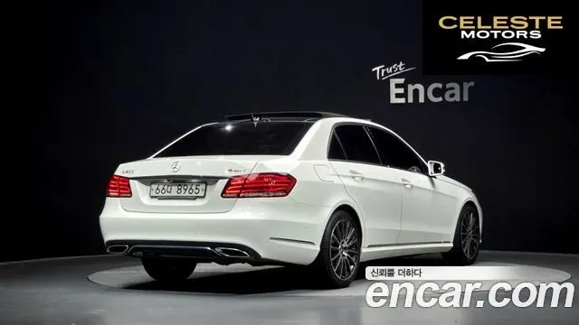 MERCEDES BENZ E-Classe W212 E300 4MATIC Avantgarde 2014 — photo 1 sur 40