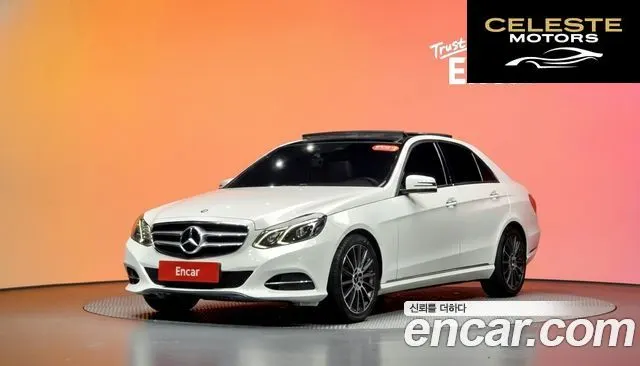 MERCEDES BENZ E-Classe W212 E300 4MATIC Avantgarde 2014 — photo 34 sur 40