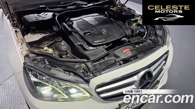 MERCEDES BENZ E-Classe W212 E300 4MATIC Avantgarde 2014 — photo 5 sur 40