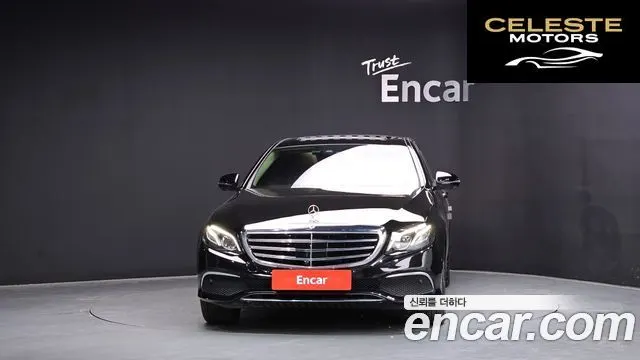 MERCEDES BENZ E-Classe W213 E300e 4MATIC Exclusive 2020 — photo 2 sur 38