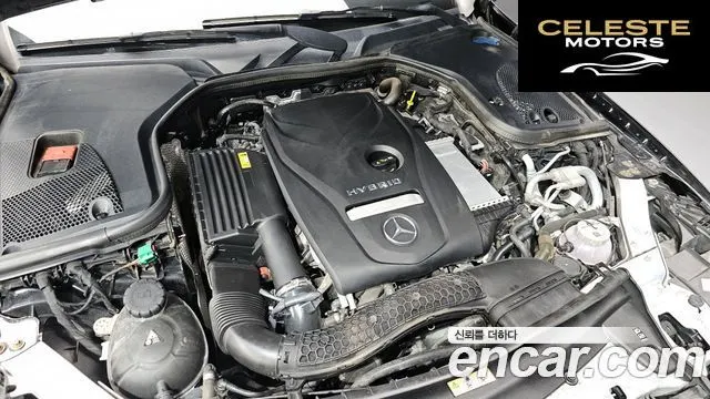 MERCEDES BENZ E-Classe W213 E300e 4MATIC Exclusive 2020 — photo 5 sur 38