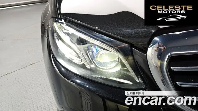 MERCEDES BENZ E-Classe W213 E300e 4MATIC Exclusive 2020 — photo 7 sur 38