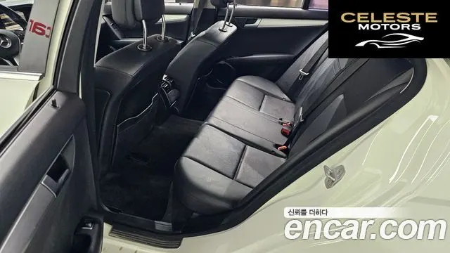 MERCEDES BENZ C-Classe W204 C220 CDI Avantgarde 2012 — photo 12 sur 20