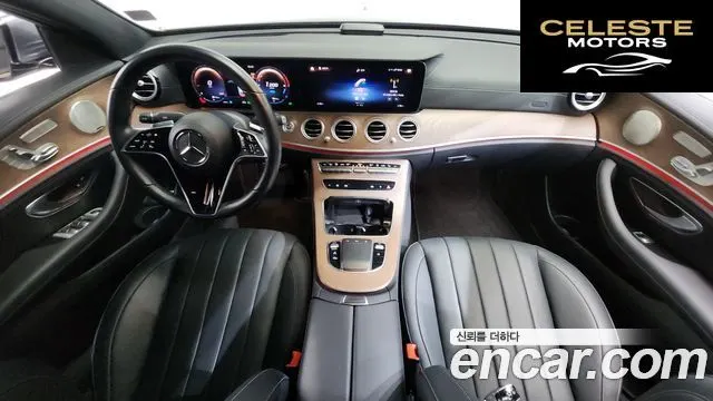 MERCEDES BENZ E-Classe W213 E300e 4MATIC Exclusive 2023 — photo 10 sur 37