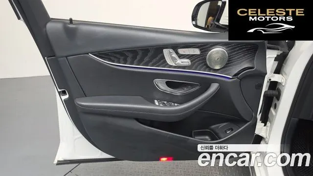 MERCEDES BENZ E-Classe W213 E200 Avantgarde 2018 — photo 14 sur 32