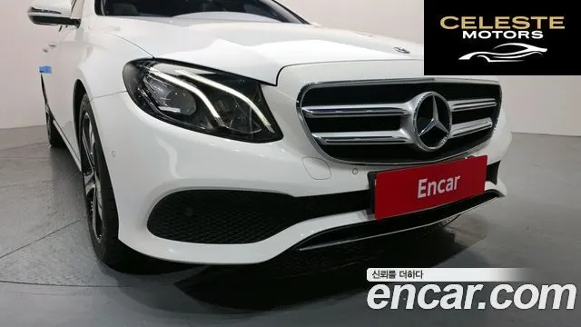 MERCEDES BENZ E-Classe W213 E200 Avantgarde 2018 — photo 31 sur 32