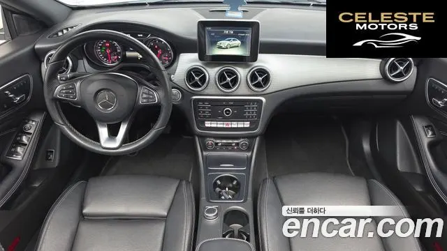 MERCEDES BENZ CLA-Classe C117 CLA250 4MATIC 2018 — photo 10 sur 32