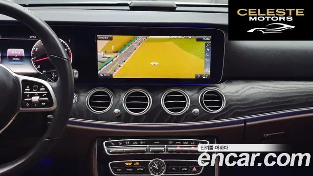 MERCEDES BENZ E-Classe W213 E300 Avantgarde 2020 — photo 14 sur 20