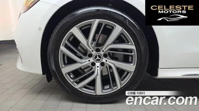 MERCEDES BENZ E-Classe W214 E220d 4MATIC Exclusive 2024 — photo 25 sur 32