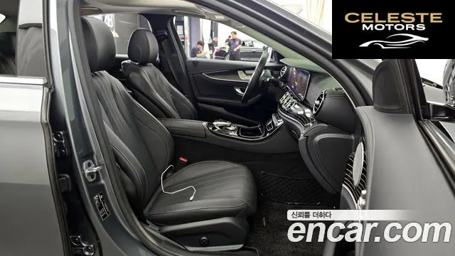 MERCEDES BENZ E-Classe W213 E450 4MATIC Exclusive 2019 — photo 16 sur 32