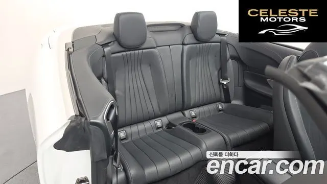 MERCEDES BENZ E-Classe W213 E450 4MATIC Cabriolet 2022 — photo 12 sur 20