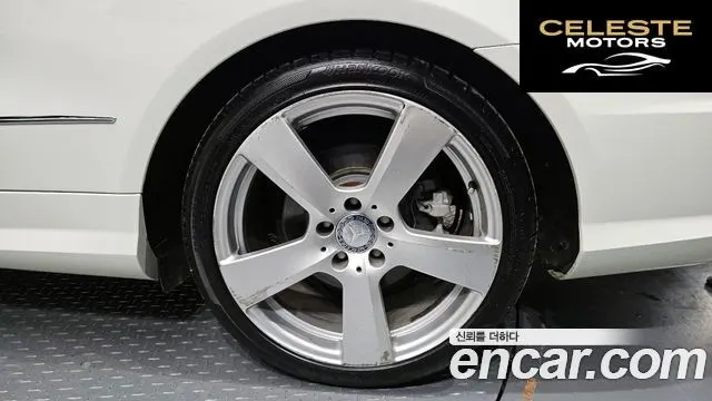 MERCEDES BENZ E-Classe W212 E350 Cabriolet 2011 — photo 6 sur 30